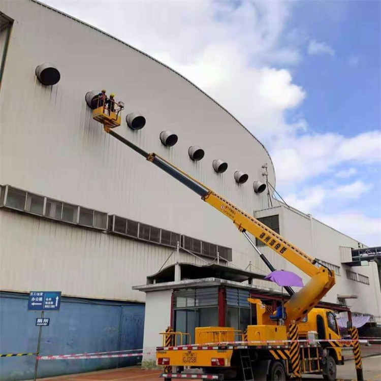 福安高空作业车出租服务：专业广告牌安装解决方案